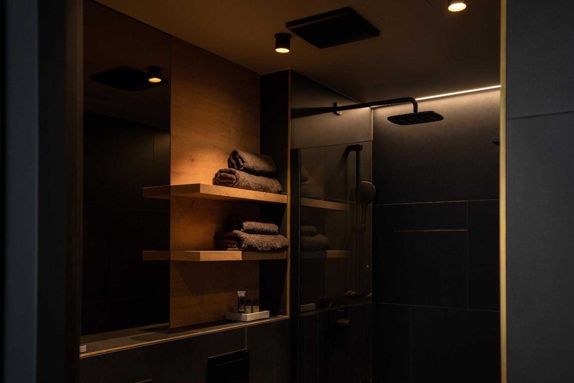 Hotel Nice Laupheim Ngoại thất bức ảnh