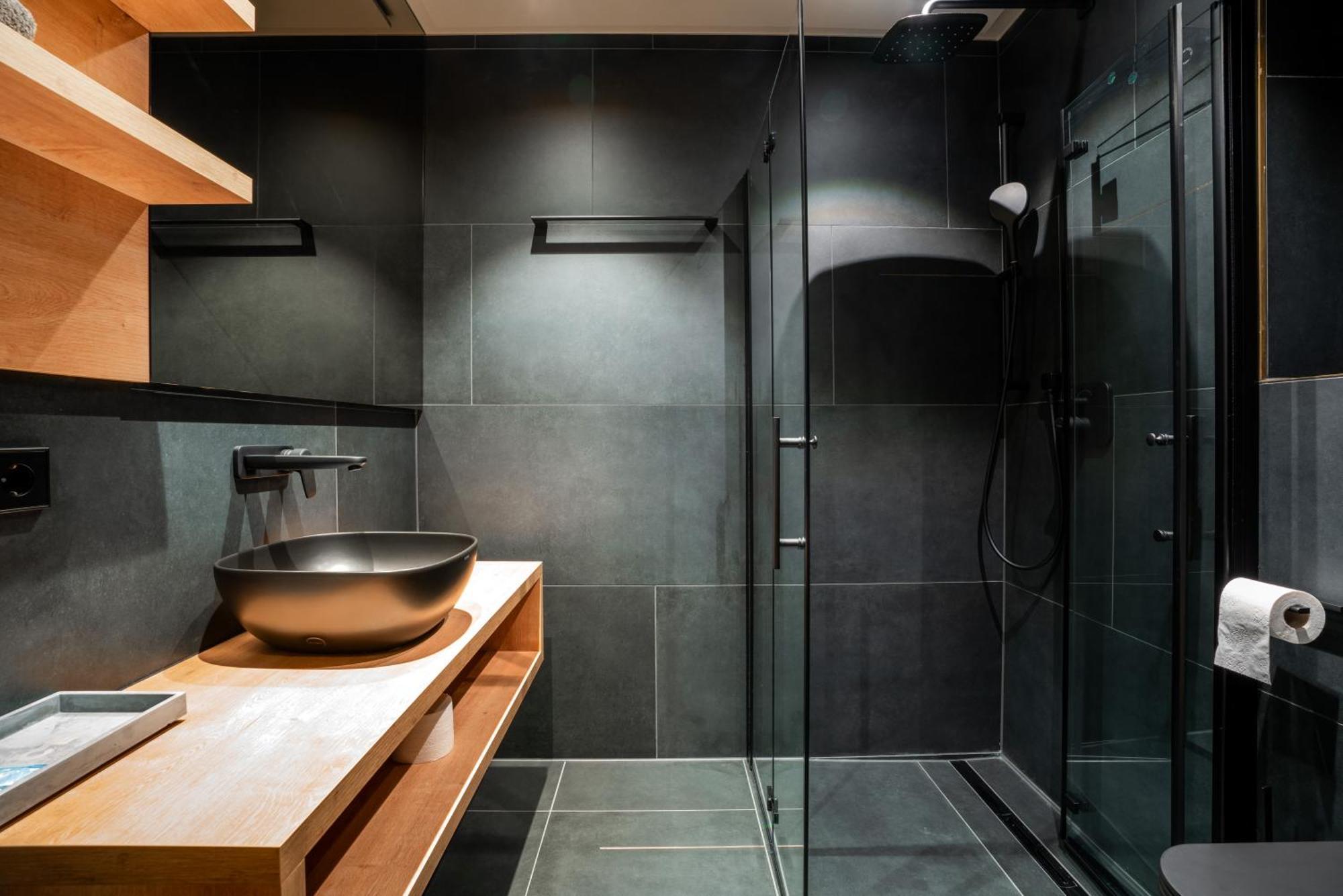 Hotel Nice Laupheim Ngoại thất bức ảnh